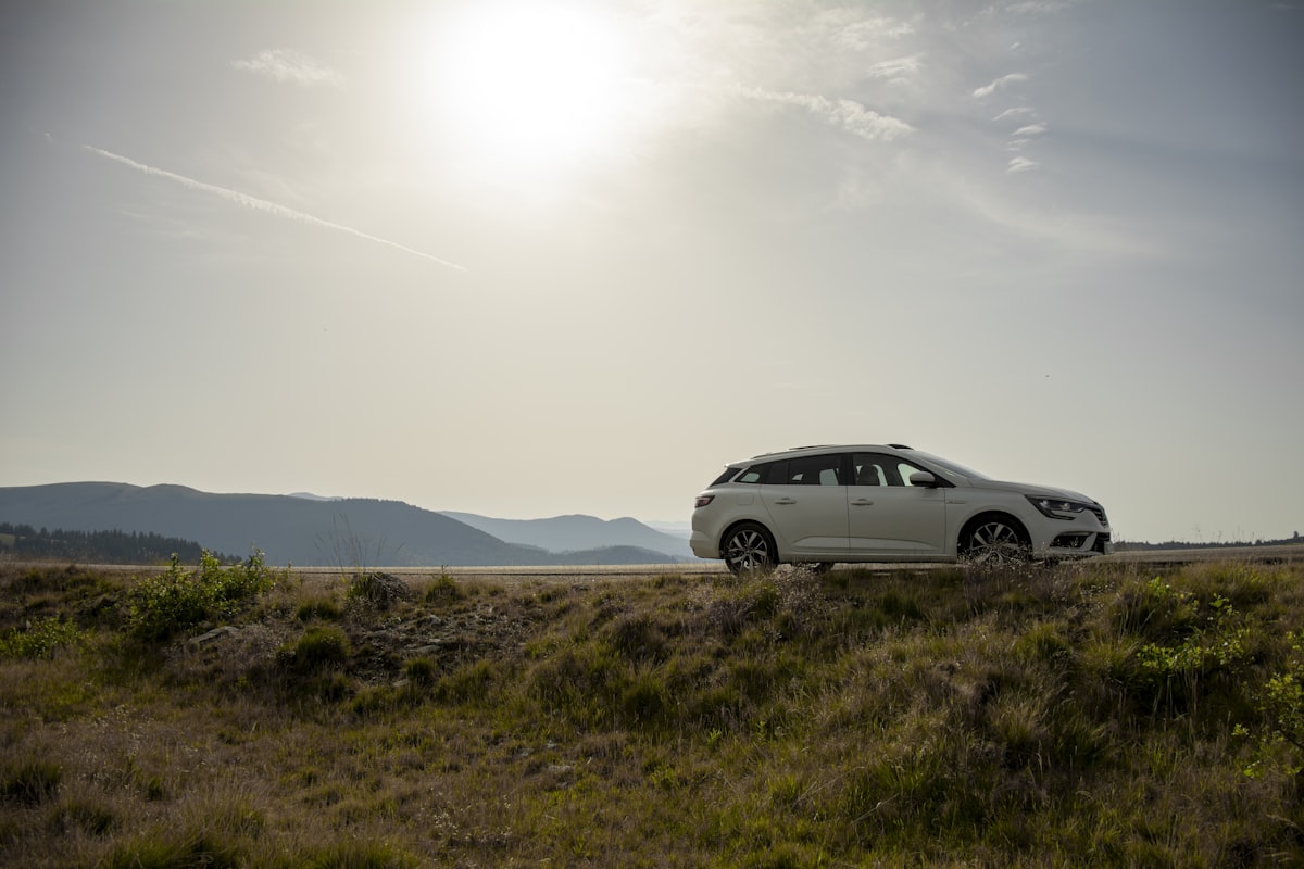pre-trip car detailing checklist for a road trip